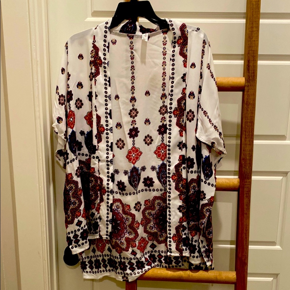Floral Patterned Kimono Cardigan